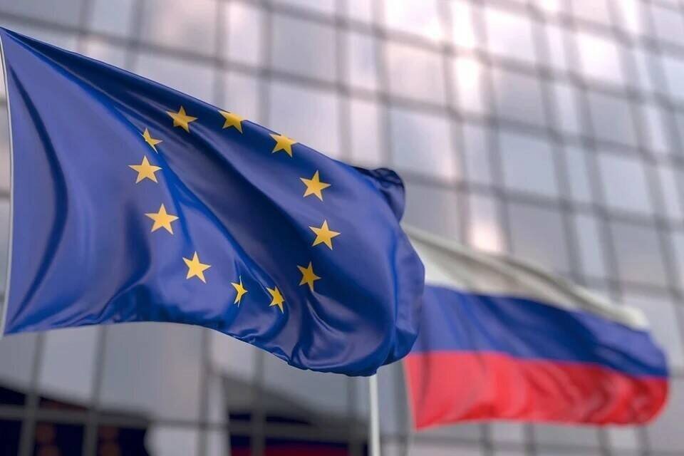     Финский политолог Аалтола заявил, что Венгрия и ее партнеры ослабляют ЕС перед Россией  Shutterstock