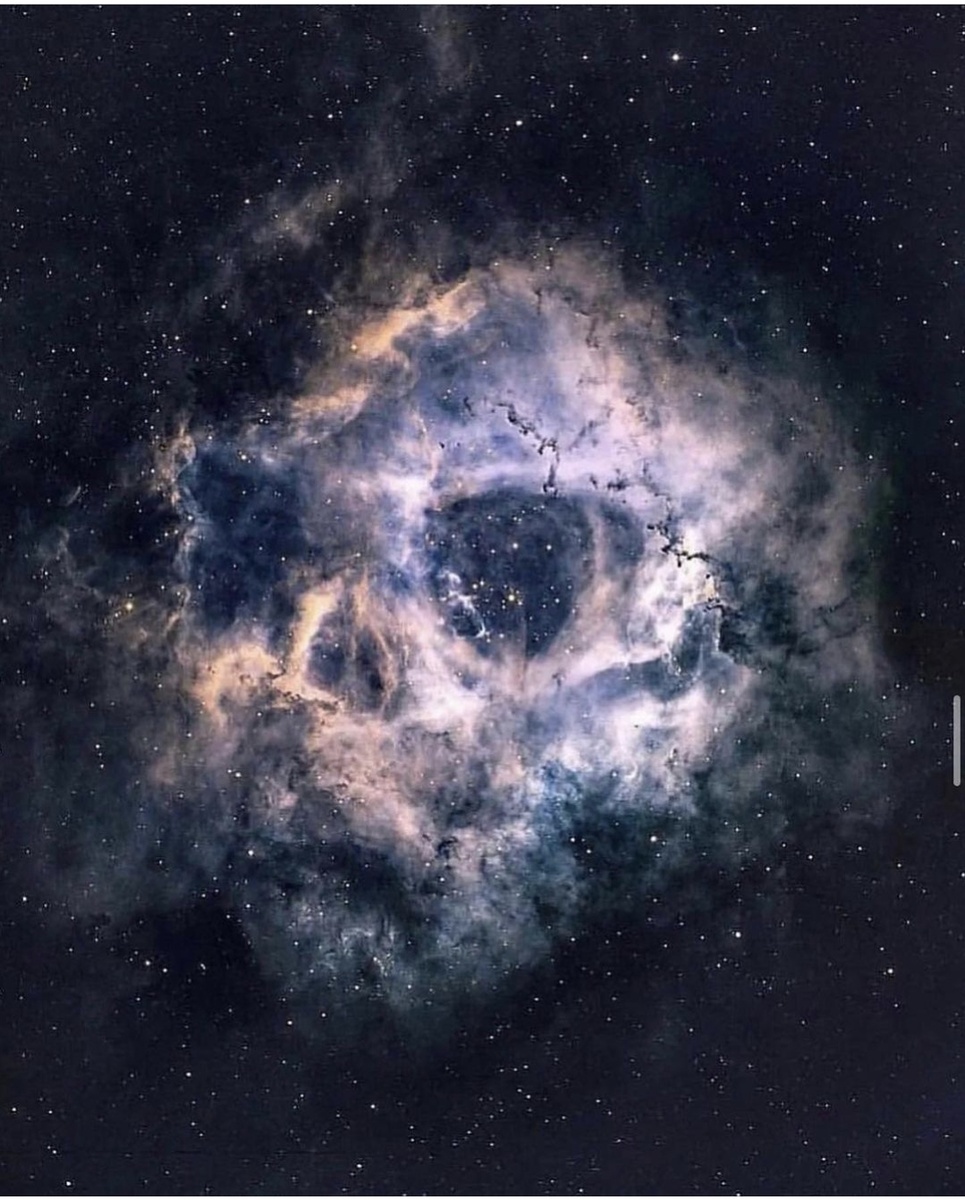 картинка взята с Astronomy Hub и Our.Spaceclub