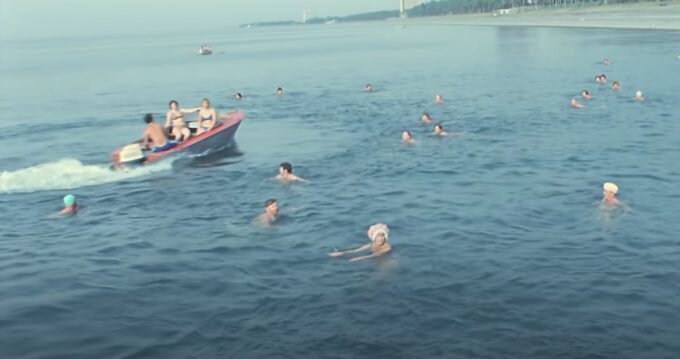 Х/ф «Любовь и голуби» / Мосфильм