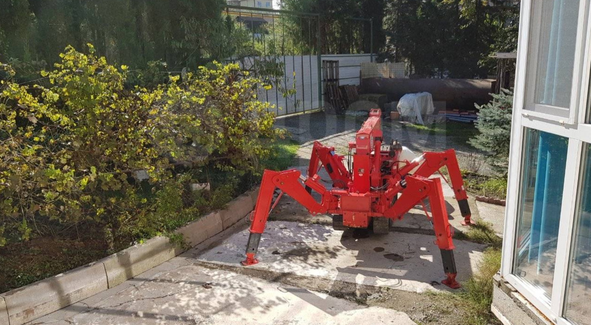 Действительно - паук! Только железный!:)) Фот с сайта Дром.ру.