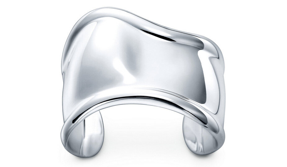 Браслет Bone. Дизайн Эльзы Перетти для Tiffany&Co. Фото: © T&CO.  