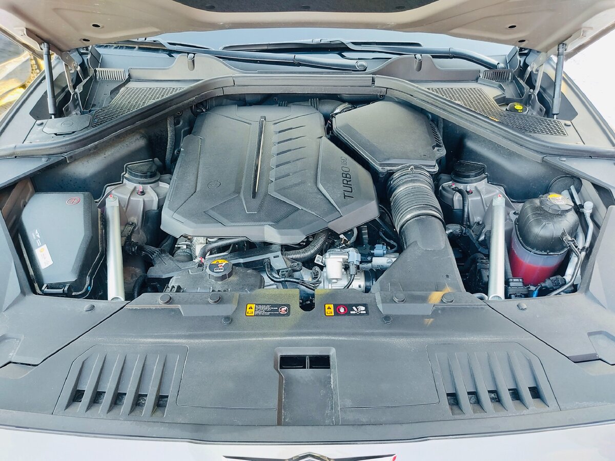 Порадует и дизельный рядный   шестицилиндровый агрегат 3.0 (249 л.с., 588 Н•м). 