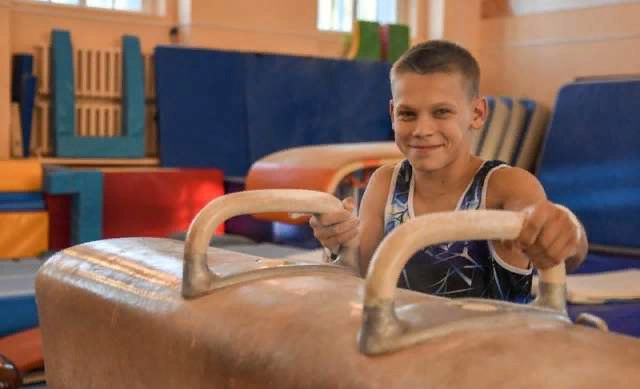 К соревнованиям спортсмена подготовили тренеры Валентин Багрянцев и Андрей Трещев. 
Фотография ©: СШОР «Манеж»