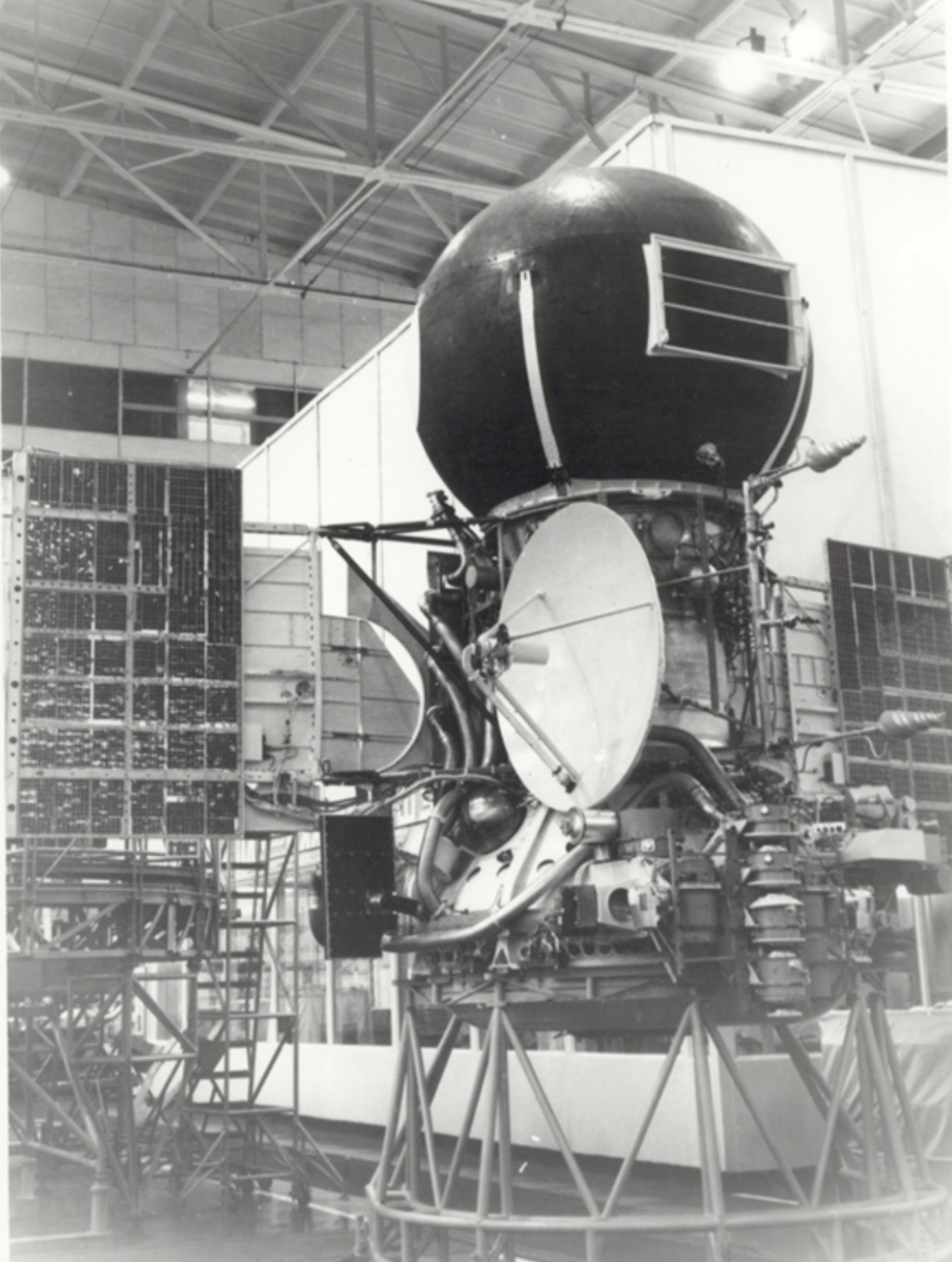АМС «Венера-9». Источник: НПО Лавочкина, https://www.laspace.ru/projects/planets/venus9-10/