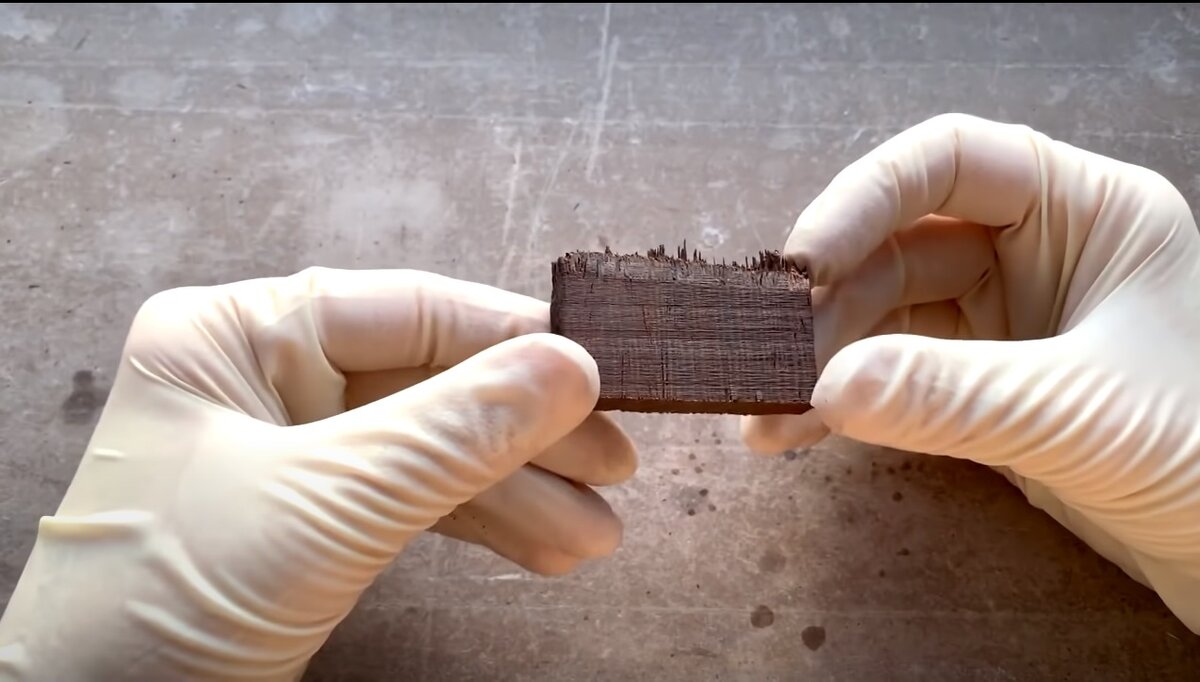 Вот такой кусочек, примерно 3х5 см