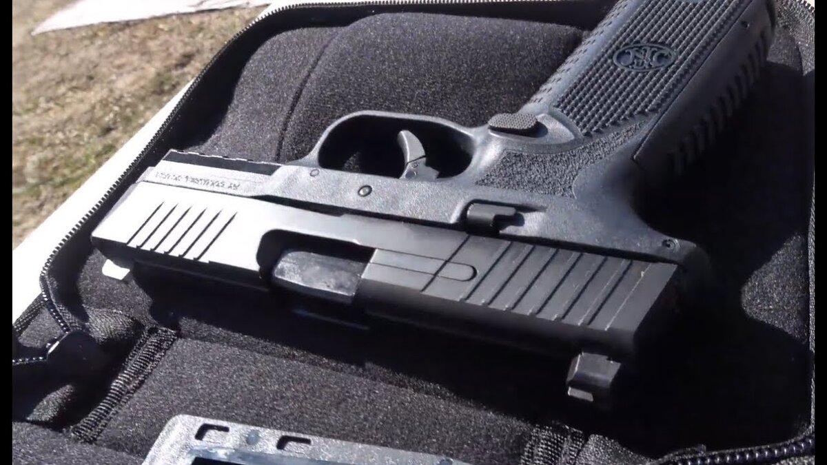 Fabrique Nationale America FN 509-относительно новый полноразмерный полуавтоматический пистолет с полимерным каркасом и 9-миллиметровым патронником.