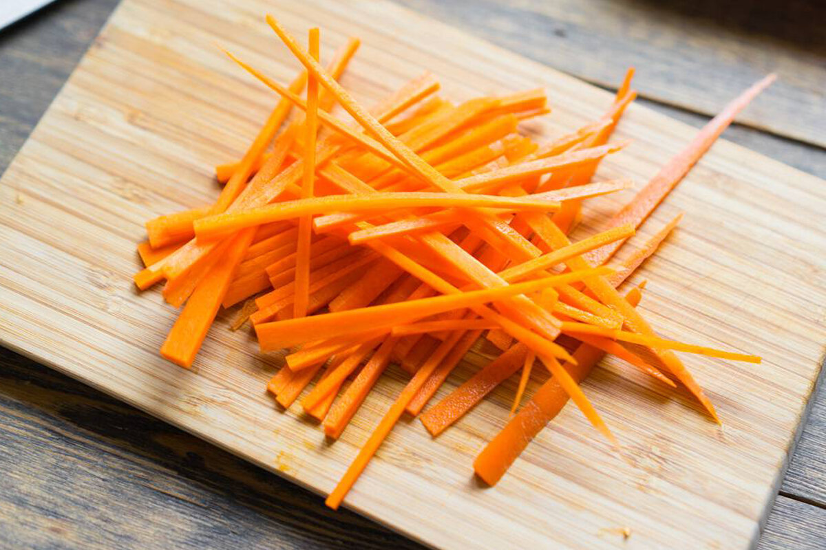 Нарезка в стиле "жюльен"