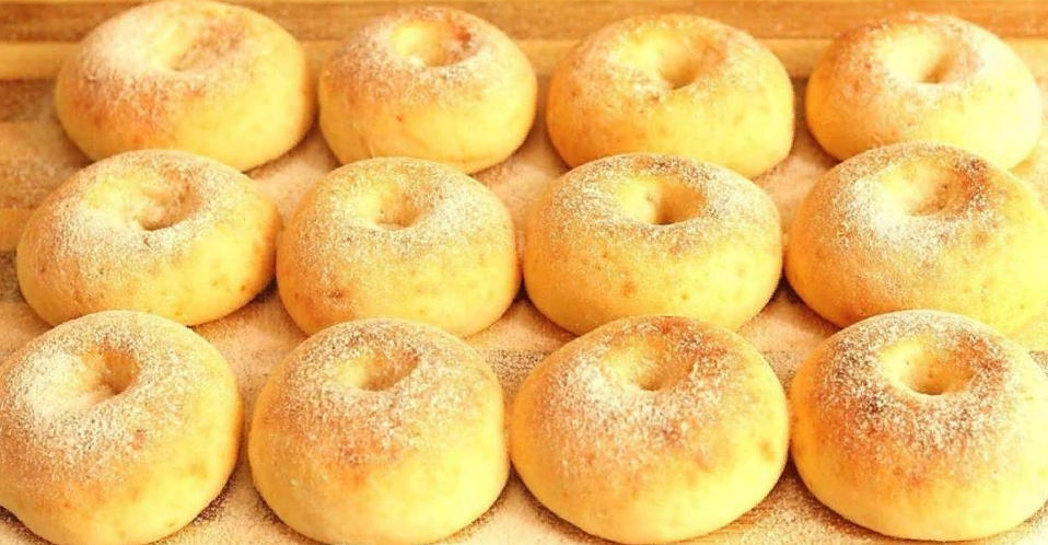 фото: https://tipichnyjkulinar.com/tvorozhnye-pyshki-na-smetane-page-8036/?fbclid=IwAR3cDsGW2GqiMi4-Ro-LqsDW3AsmkFUSERXlwFVVoHISCnkq9dsEUezliFY