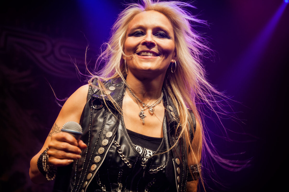 Doro певица