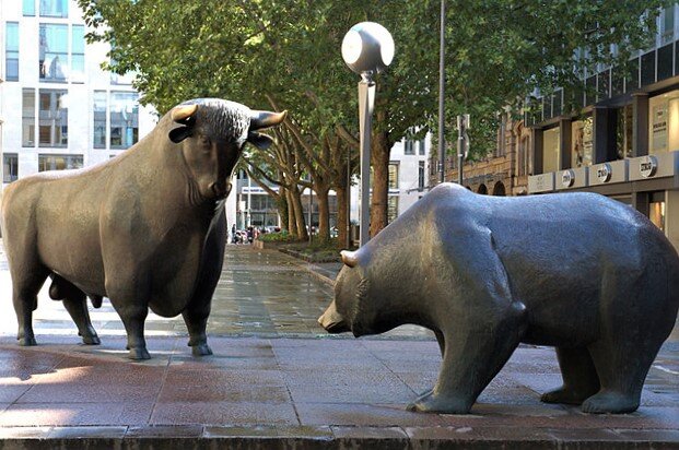 Статуя во Франкфурте, рядом с немецкой биржей. Чаще все же изображают быка, медведи не являются любимцами публики