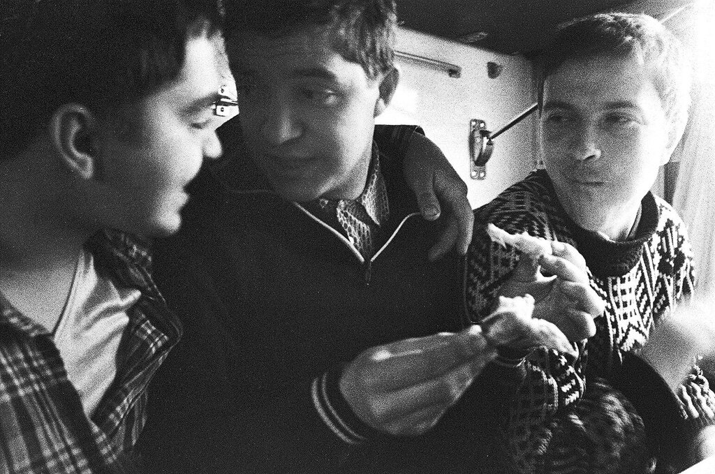 «Купейный разговор под курочку»
Павел Сухарев, февраль - апрель 1984 года, из архива Павла Сергеевича Сухарева.