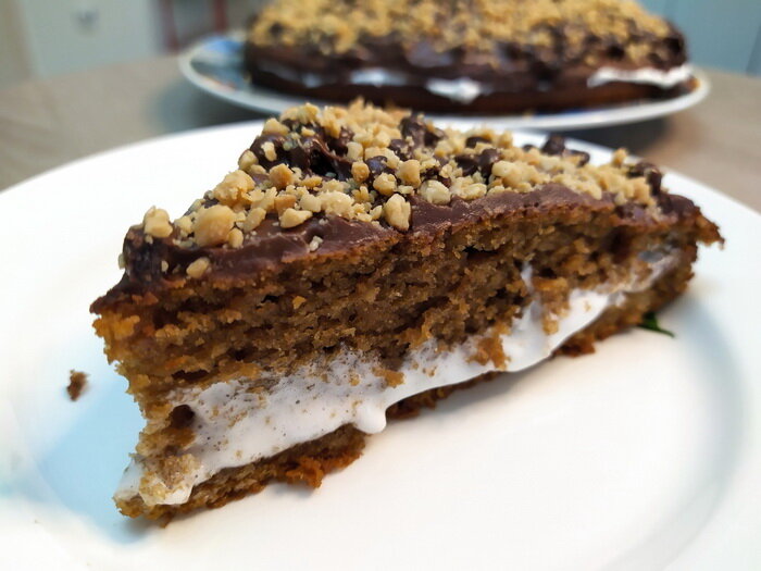 Не утерпела, сразу отрезала кусочек)