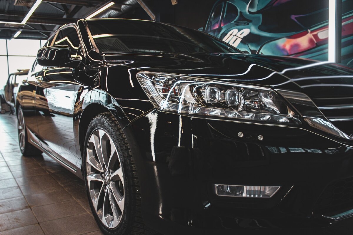 Honda Accord после покраски бампера и нанесения керамического покрытия