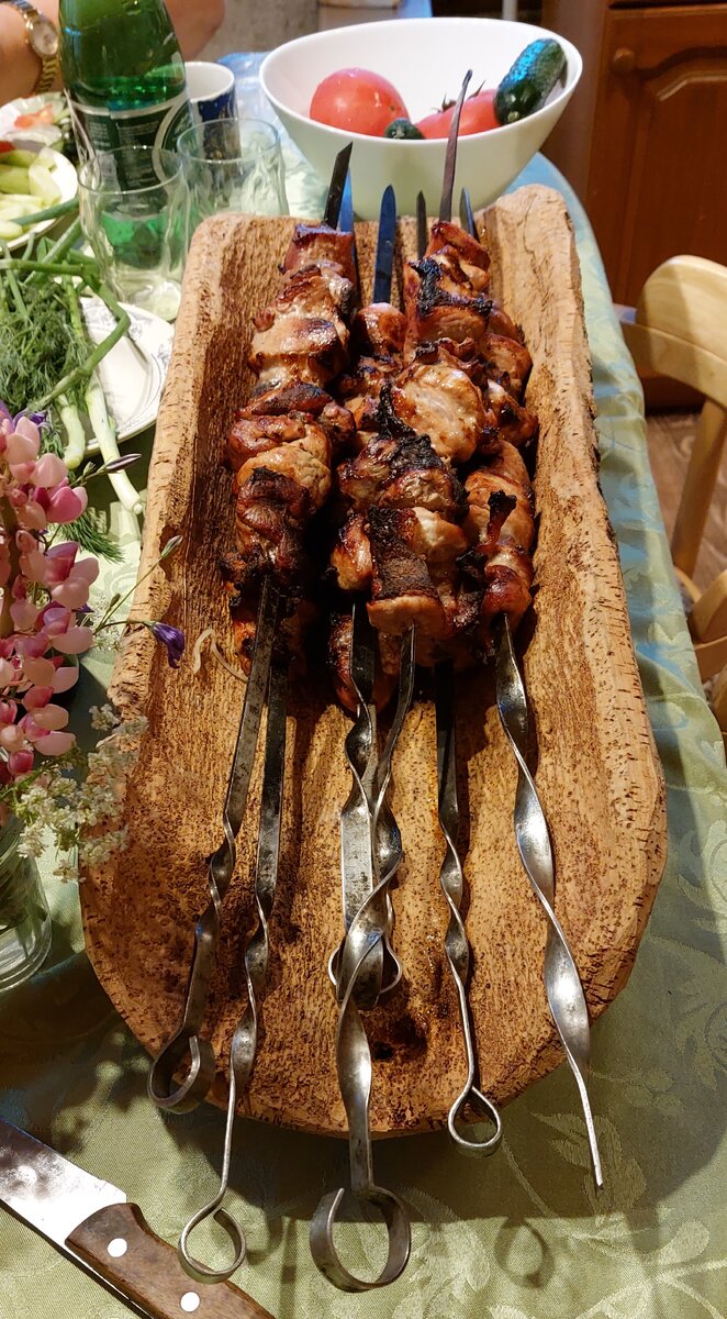 Зато какой зачетный был шашлычок)).