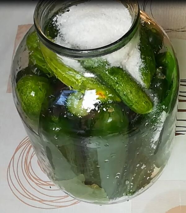 Две ложки соли