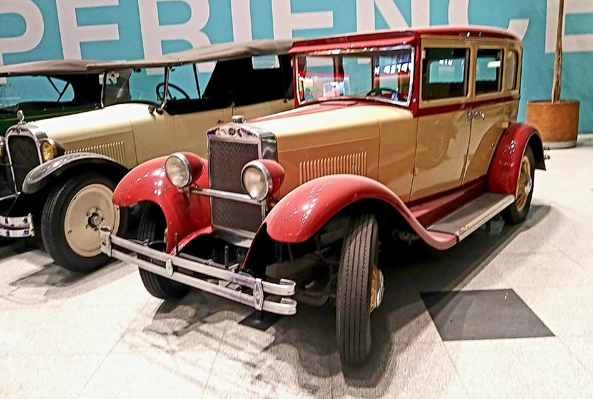 Sedan 1927