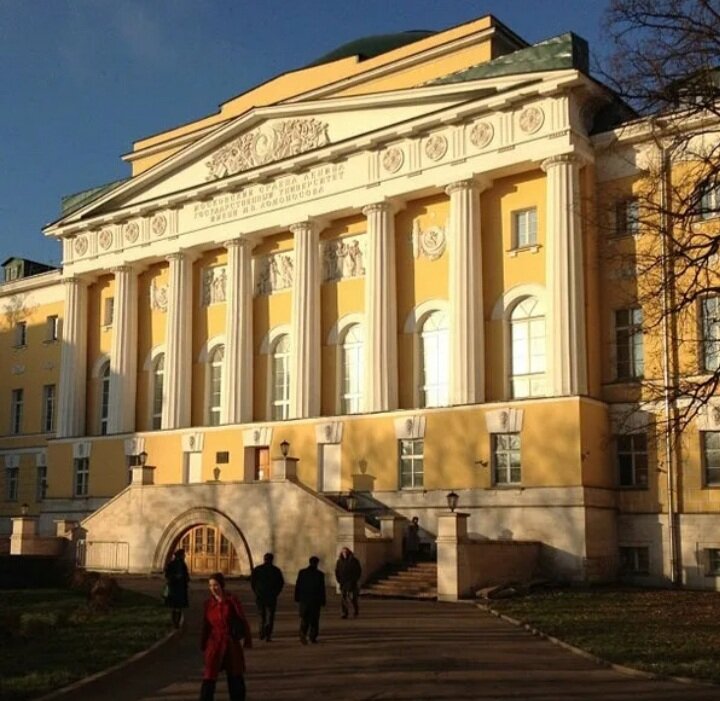 Старое здание московского университета на моховой. ИСАА МГУ. Институт стран Азии и Африки МГУ. Здание ИСАА. Московский университет Жилярди.