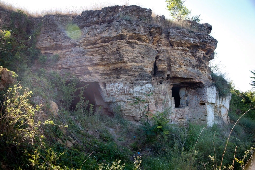 Шкодова гора, где и должен был свистеть Рак