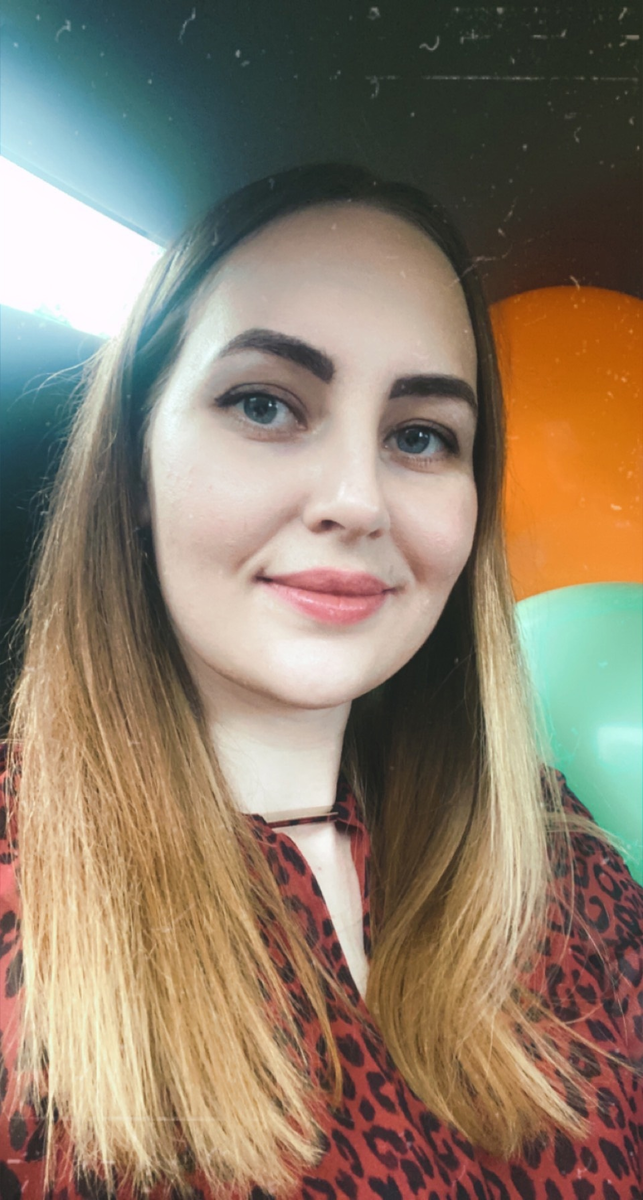 женщина 19 февраля