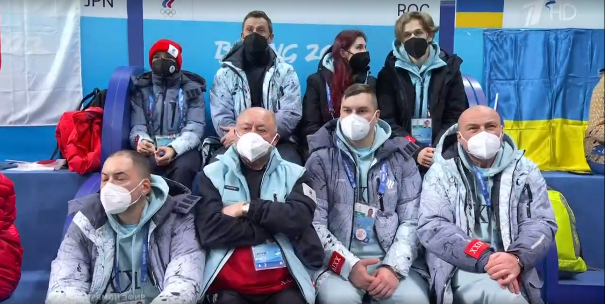 Наша сборная. Нашли Камилу Валиеву? Партизан 😊