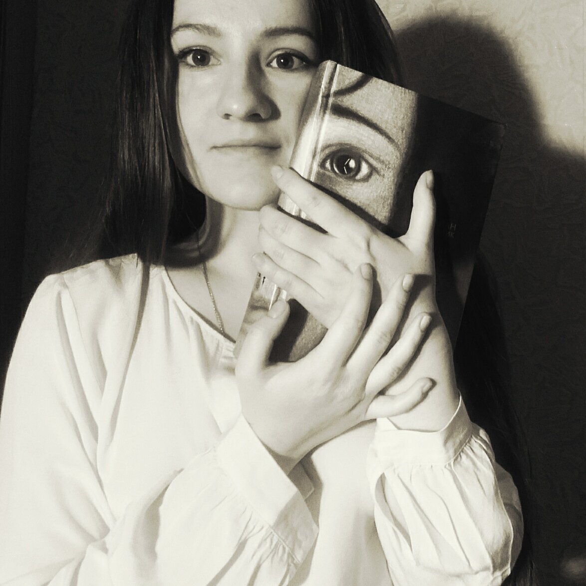 Кто знает какая книга у меня в руках? 