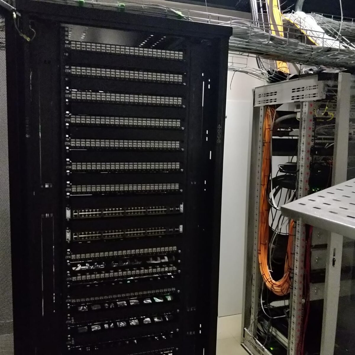 Работы в серверной