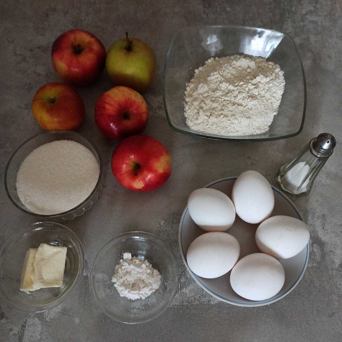 10 рецептов шарлотки из яблок и шарлотки из ягод на любой вкус - натяжныепотолкибрянск.рф
