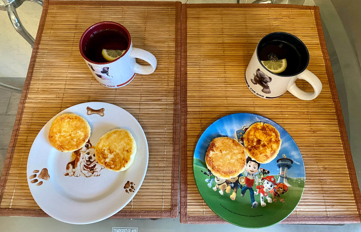 Фото из личного архива. Сырники.