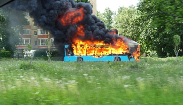 ФОТО: АРХИВ / «ДТП И ЧП | САНКТ-ПЕТЕРБУРГ | ПИТЕР ОНЛАЙН | СПБ» / VK