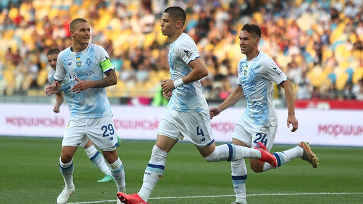    Футболисты киевского "Динамо"© Фото : Страница ФК "Динамо" (Киев) Вконтакте