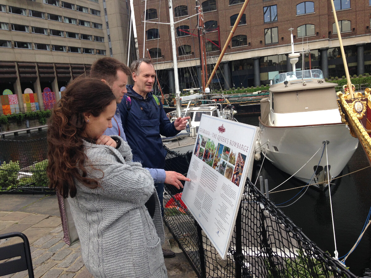 Вот такая стоянка для яхт на одном из каналов в центре Лондона