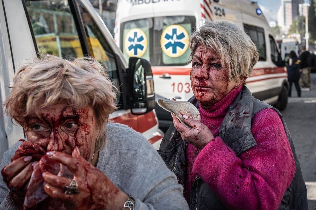 последствия ракетного удара в центре Киева, фото insider.ua