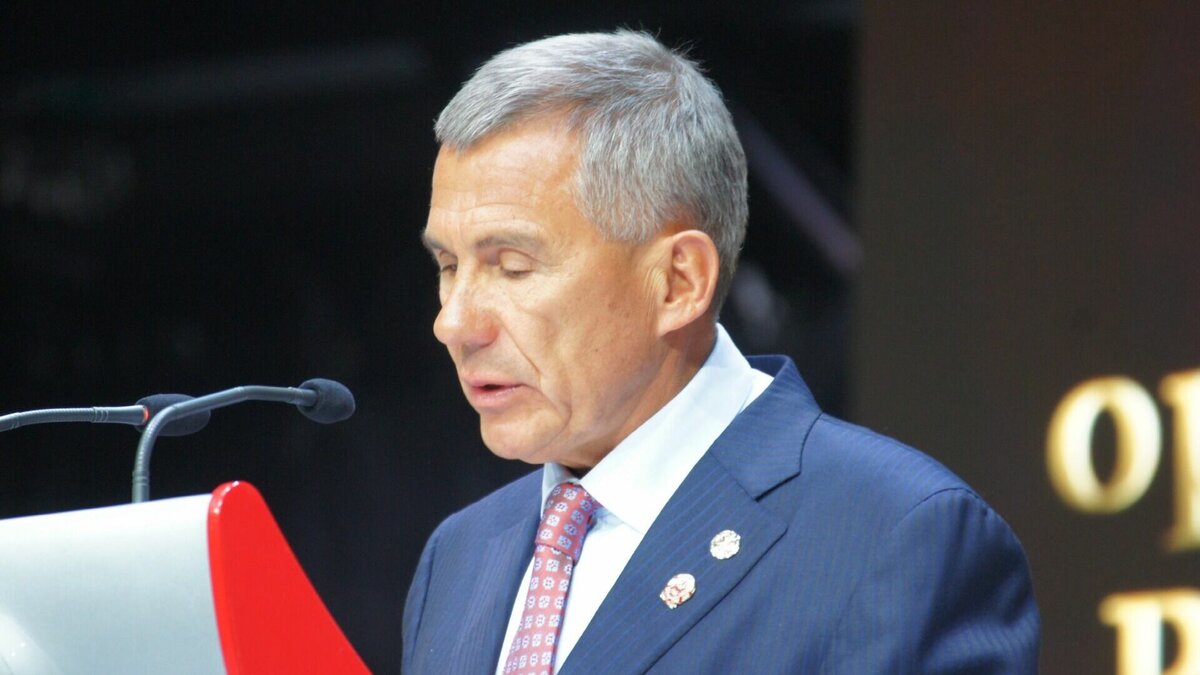     Глава Татарстана Рустам Минниханов обеспокоен коррупционной обстановкой. Об этом он сообщил на итоговой коллегии судей.