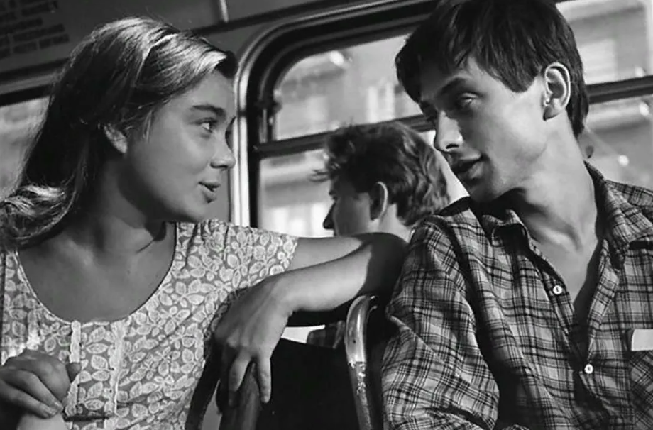 Кадр: "Первый троллейбус"