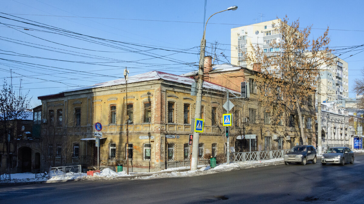 Водников, 22/ Крупской, 4