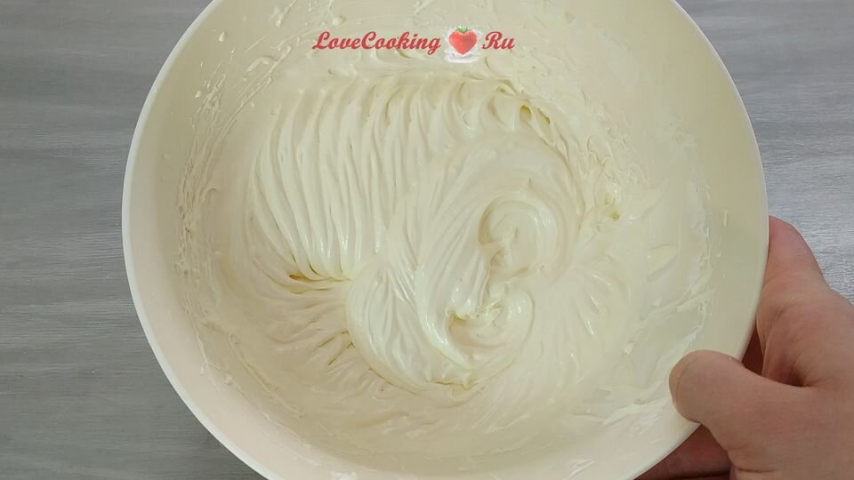 Заварной белковый крем - 6 рецептов, технология приготовления Dessert decoration