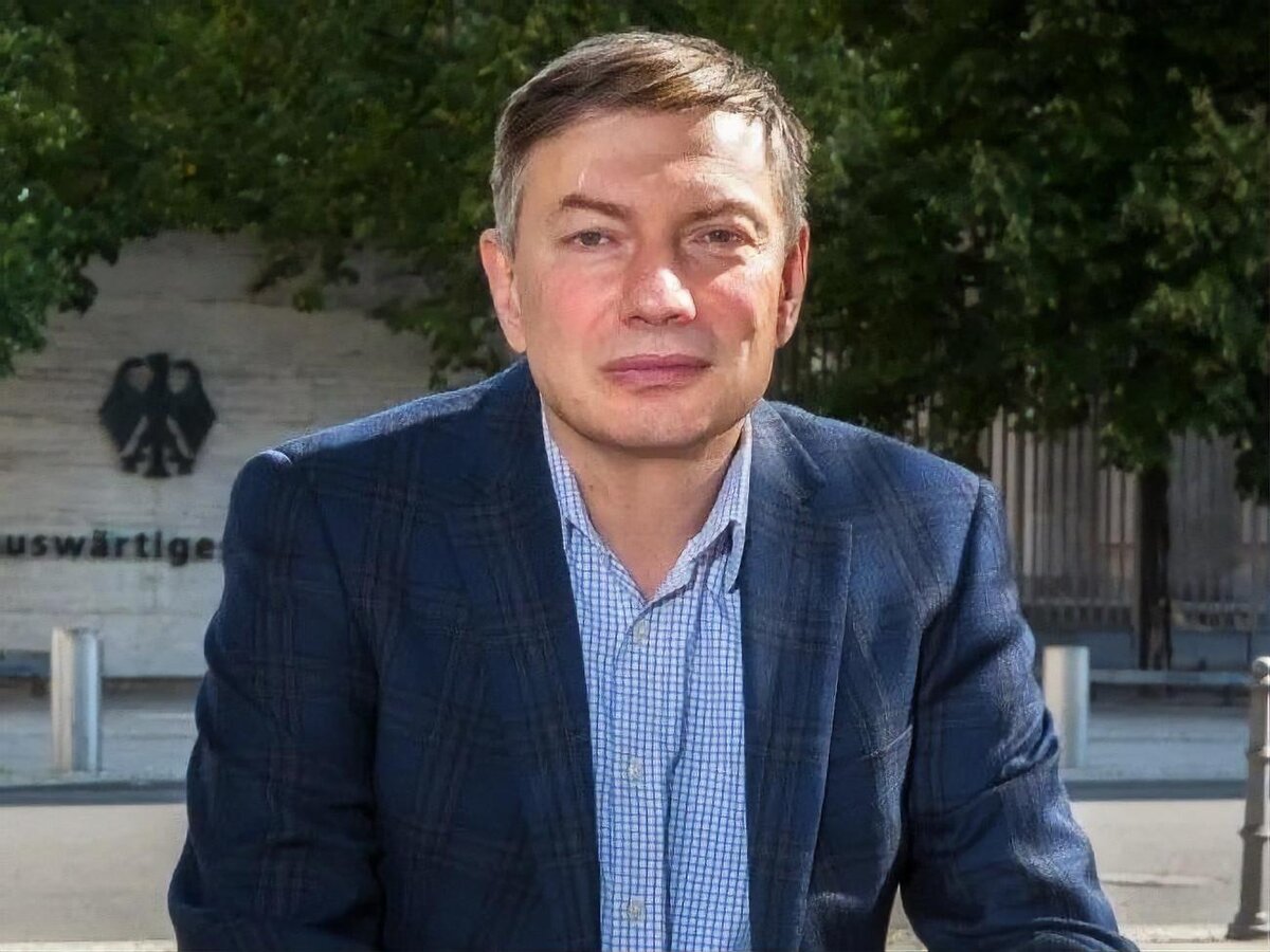 Игорь Эйдман собственной персоной. Фото Яндекс.Картинки