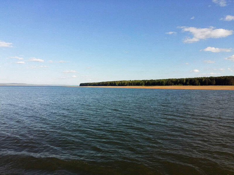 Братское водохранилище год. Братское водохранилище. Братское водохранилище в Бильчире. Братское озеро. Братск водохранилище.