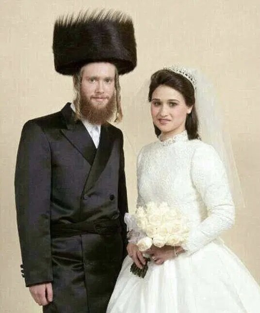 Свадьба ортодоксальных евреев. Фотография из открытых источников. 