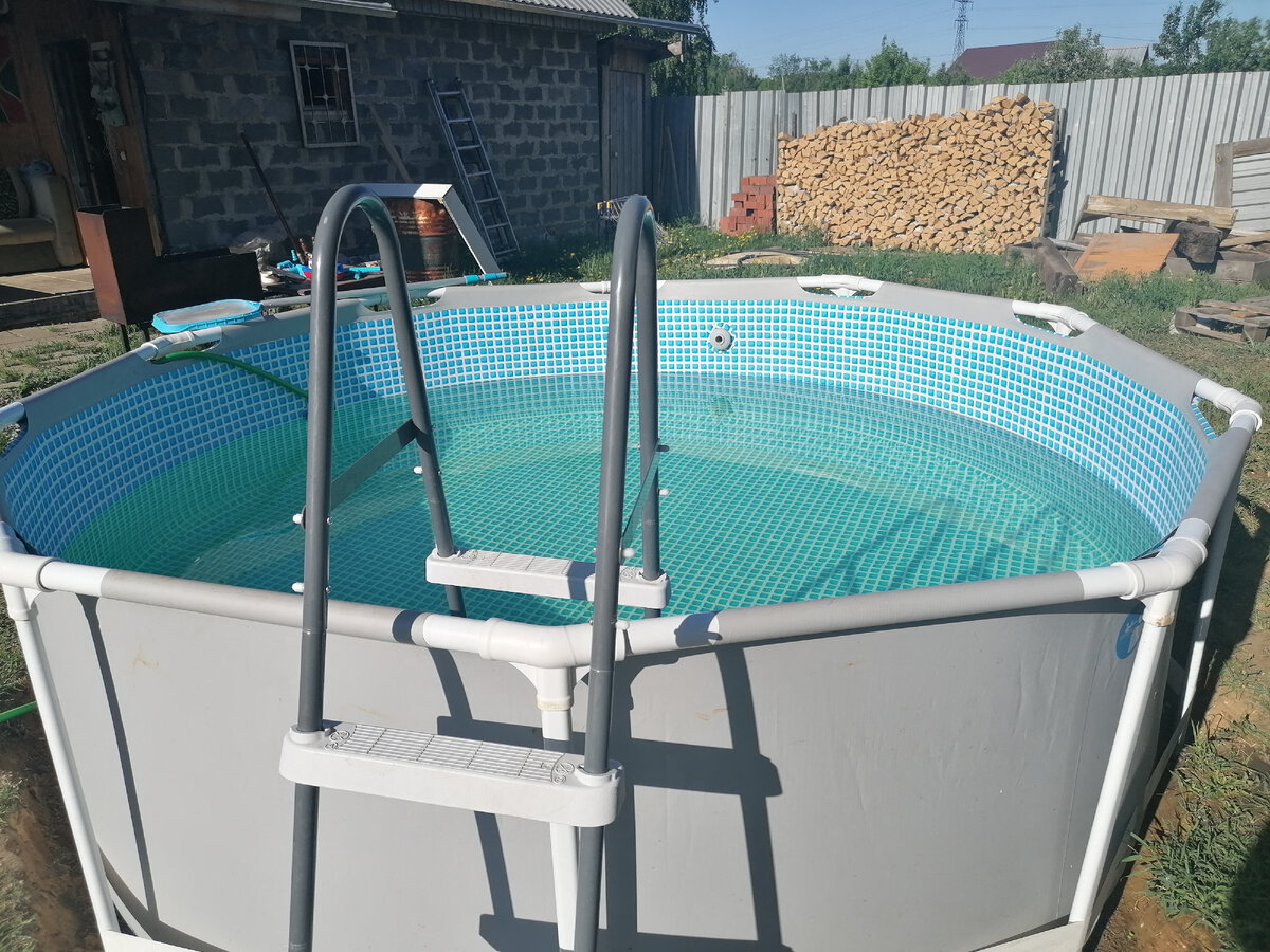 Только что заменили воду, набирать будем еще