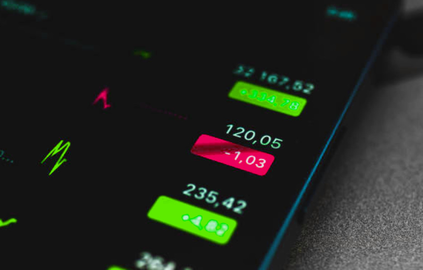 Некоторые инвесторы, возможно, уже готовы списать Кэти Вуд со счетов.