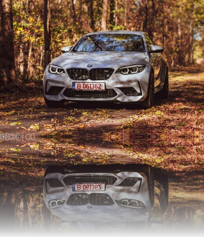 HHockenheim Silver, дебютировавший на соревнованиях M2 Competition пару лет назад, стал одним из самых популярных новых цветов. Его название происходит от Хоккенхаймринга, недалеко от города Хоккенхайм в Германии. Трасса была опорой гоночной серии DTM (возможно, это причина, повлиявшая на решение BMW включить ее), обычно она проходит дважды в год с момента ее редизайна в начале 2000-х годов.