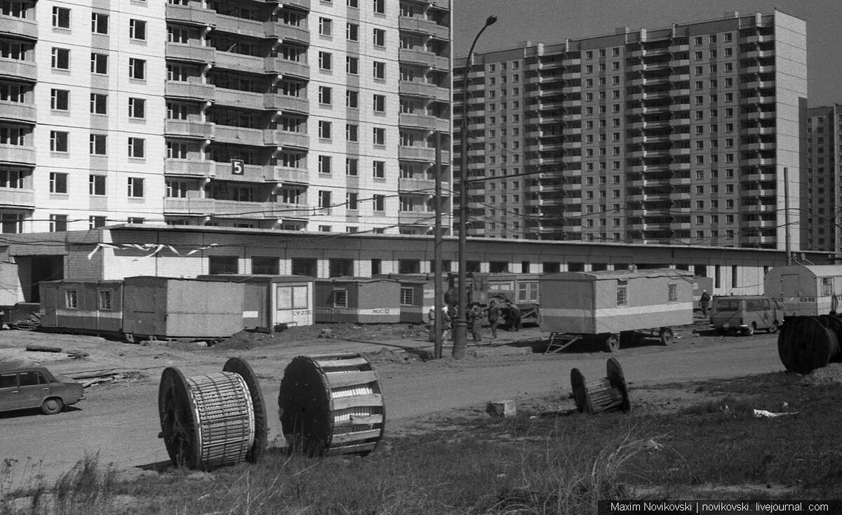 Московская деревня Сабурово. История строительства жилого комплекса для  советской рабочей молодёжи на месте старого села | Interjournalist Maxim  Novikovski | Дзен