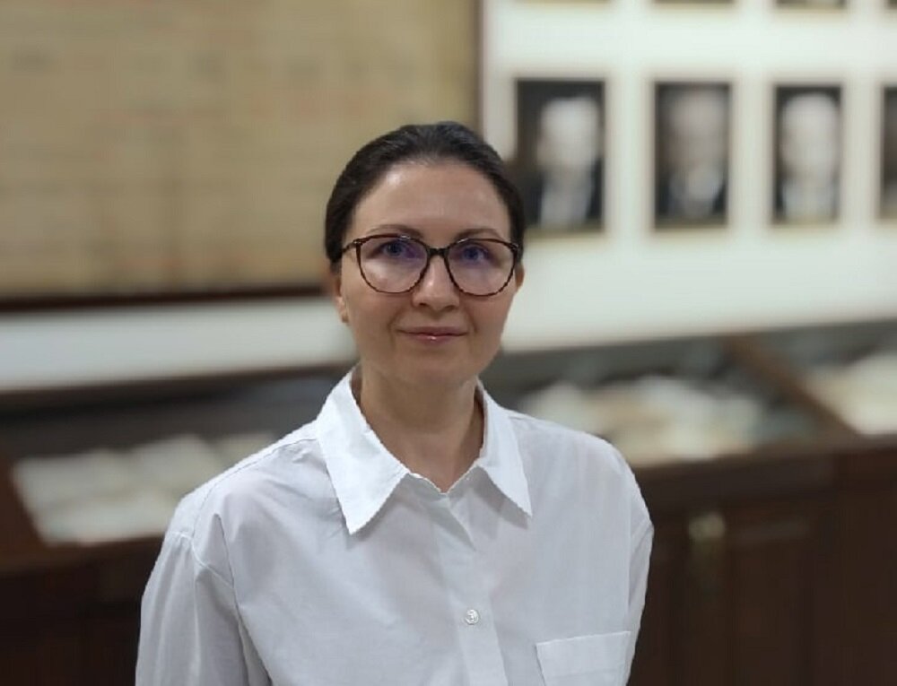 Ксения Александровна Бочарова – заведующая кафедрой микробиологии НИУ «БелГУ», врач аллерголог-иммунолог высшей категории, гематолог