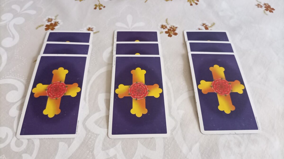 Выбирайте Ваш вариант; слева направо - 1, 2, 3.