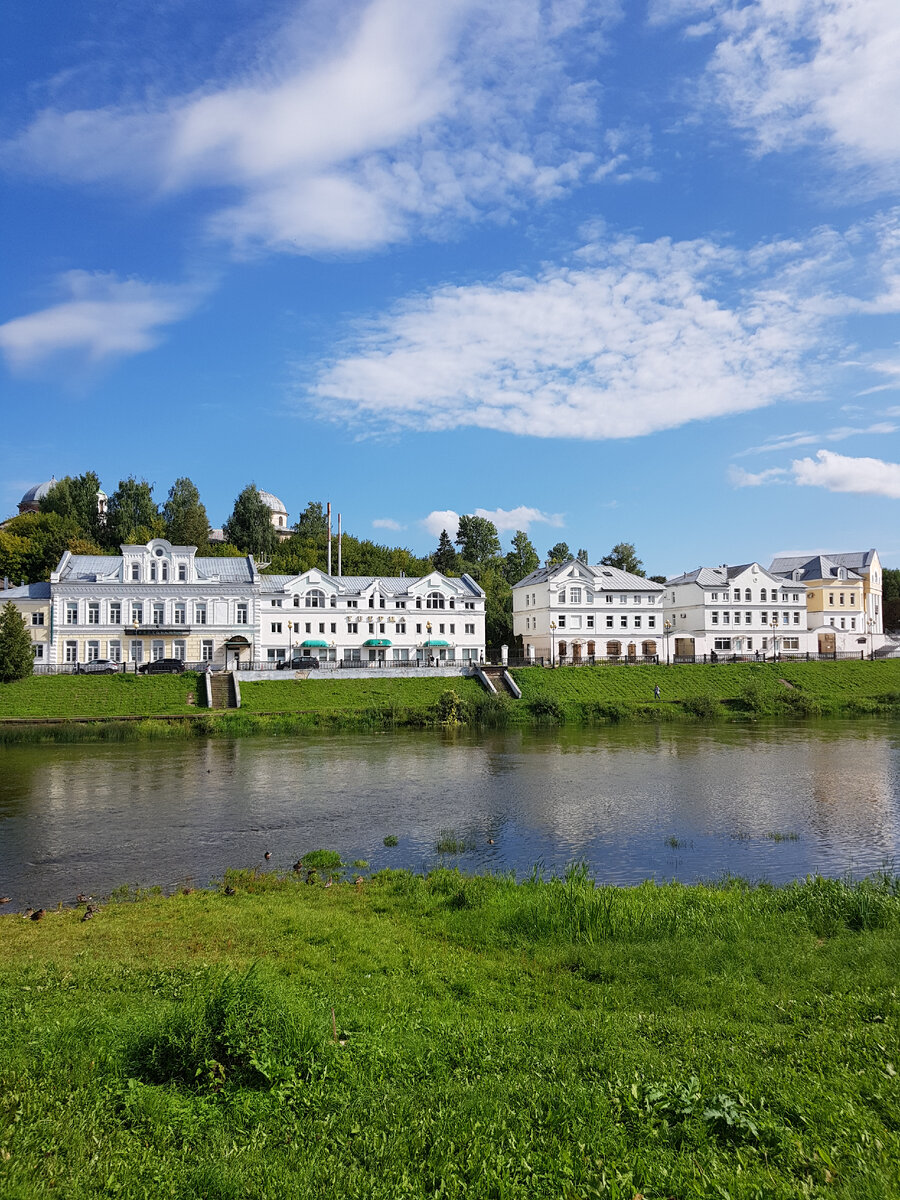 Набережная реки Тверца