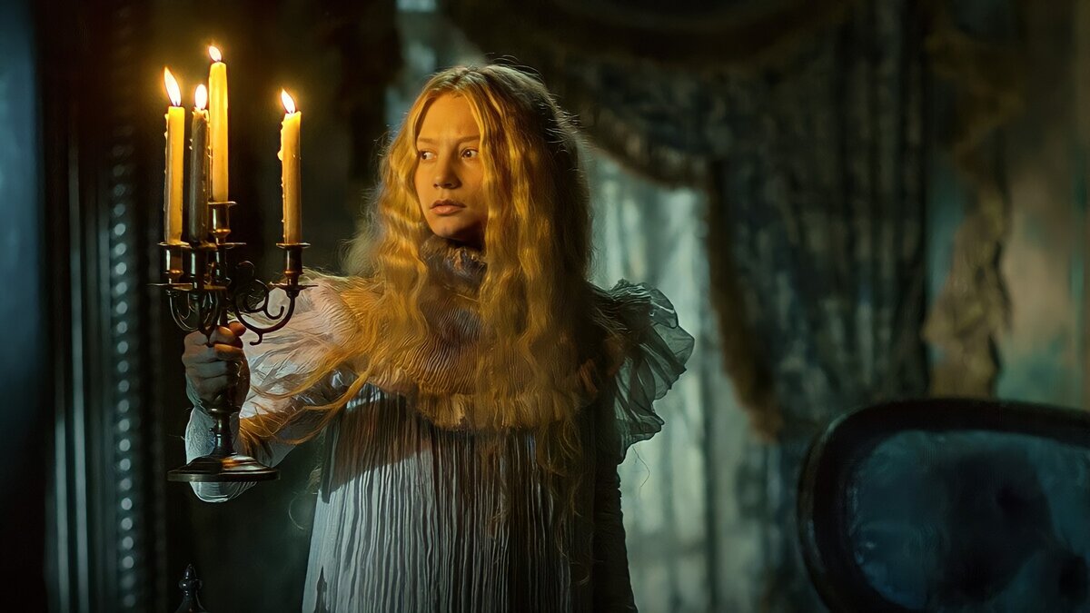 Кадр из фильма «Багровый пик», 2015 год, режиссер Гильермо дель Торо