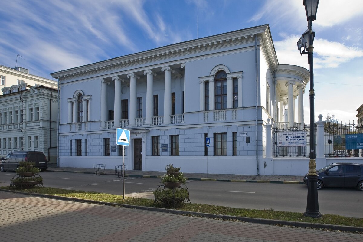 Дома музеи в нижнем новгороде. Дом Сироткина Нижегородский государственный художественный музей. Художественный музей в Нижнем Новгороде в доме Сироткина. Особняк купца Сироткина Нижний Новгород. Нижегородский художественный музей Верхневолжская набережная.