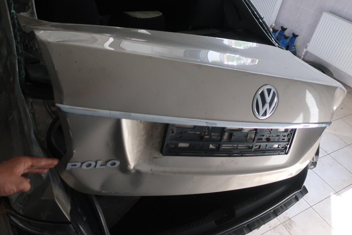 крышка багажника