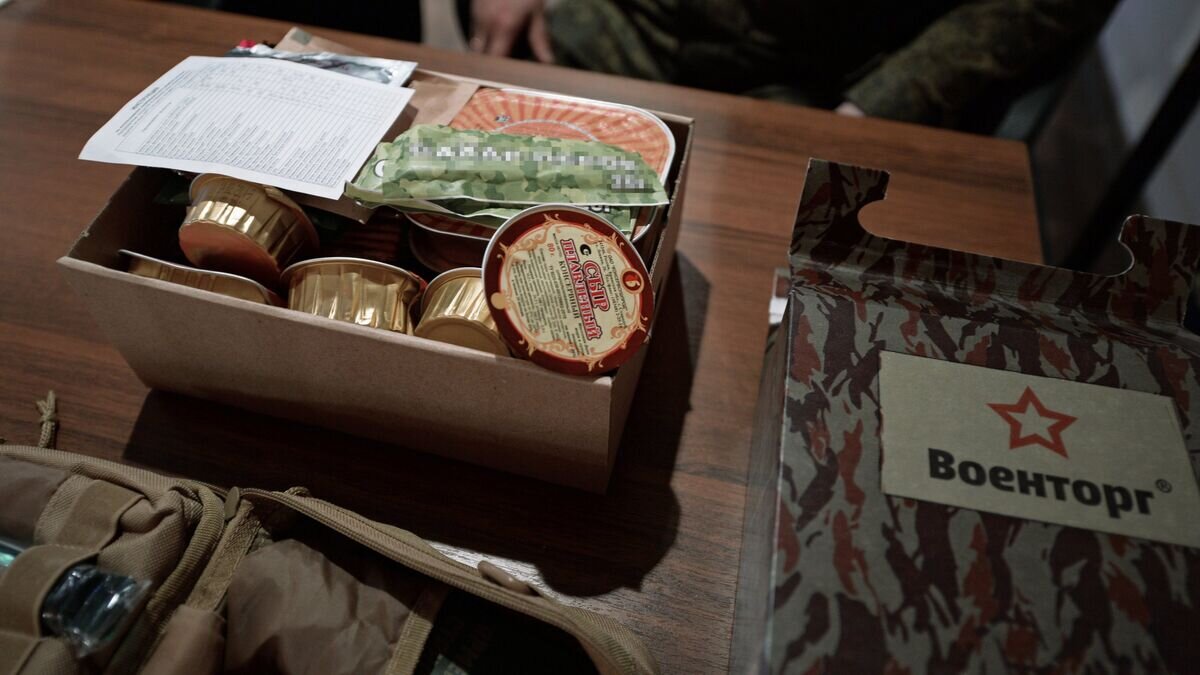    Комплект индивидуального рациона питания© РИА Новости / Павел Лисицын